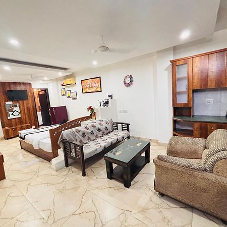 Hauz Khas Villa Нью-Делі Екстер'єр фото