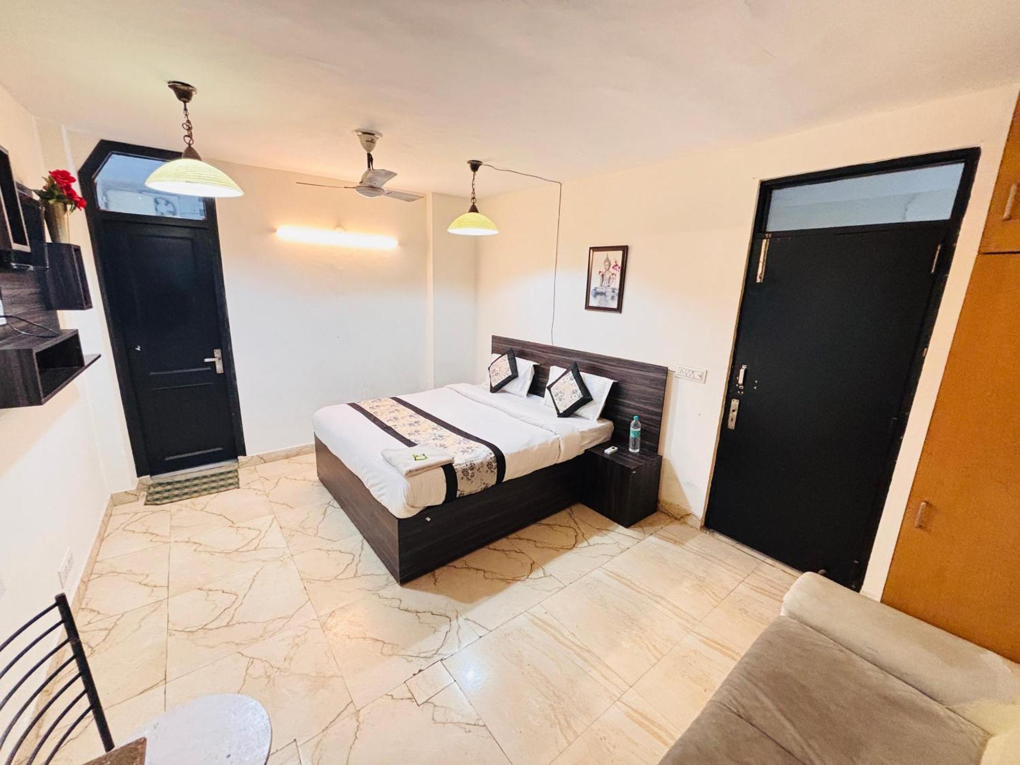 Hauz Khas Villa Нью-Делі Екстер'єр фото