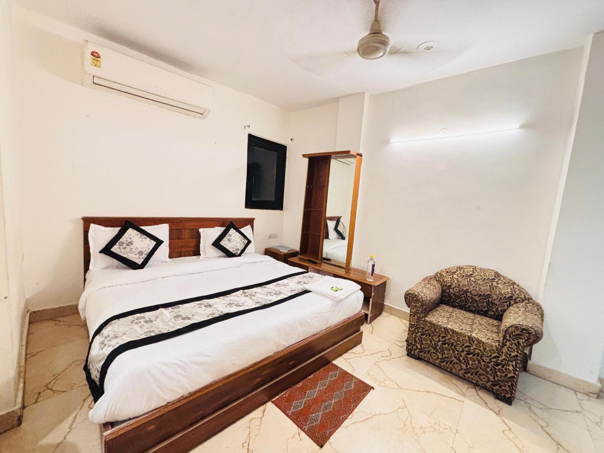 Hauz Khas Villa Нью-Делі Екстер'єр фото