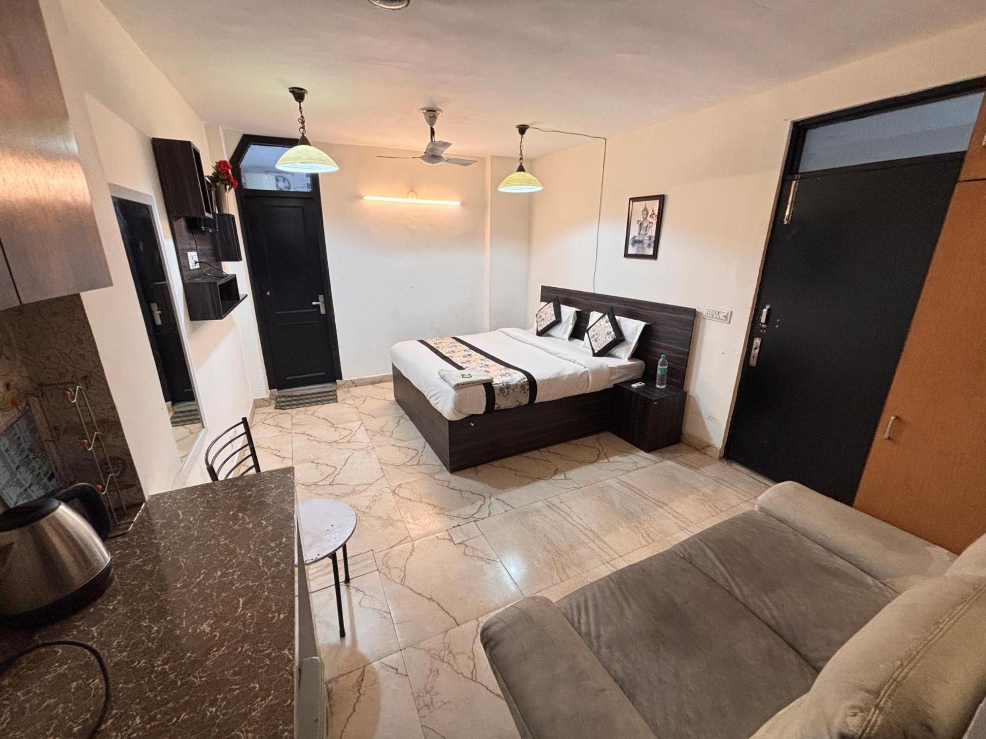 Hauz Khas Villa Нью-Делі Екстер'єр фото