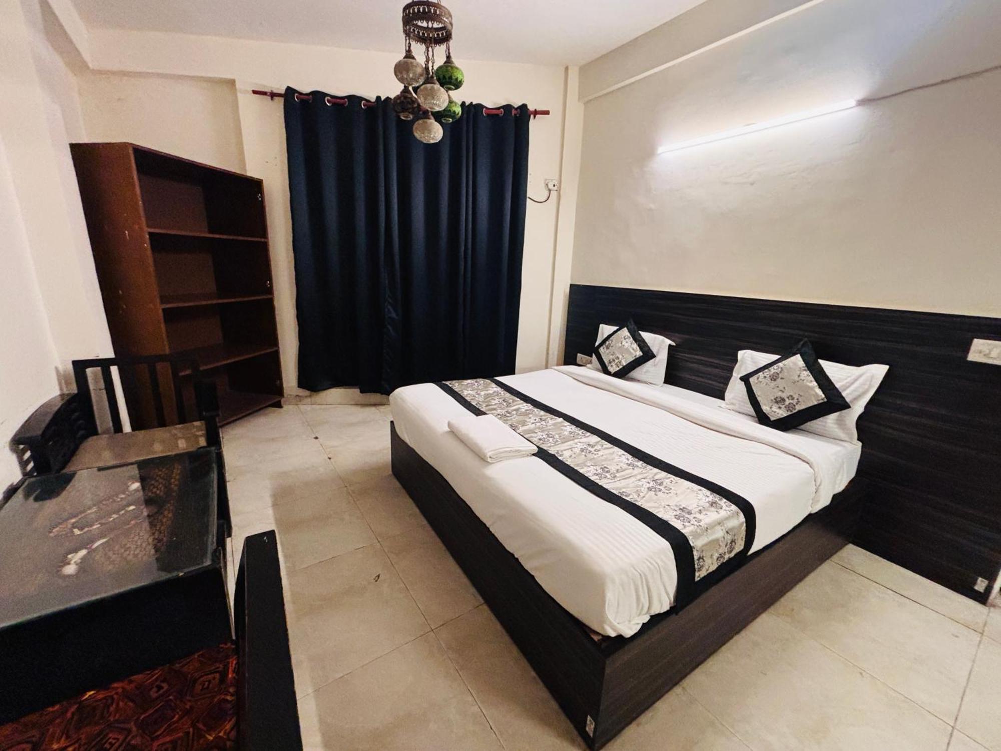 Hauz Khas Villa Нью-Делі Екстер'єр фото