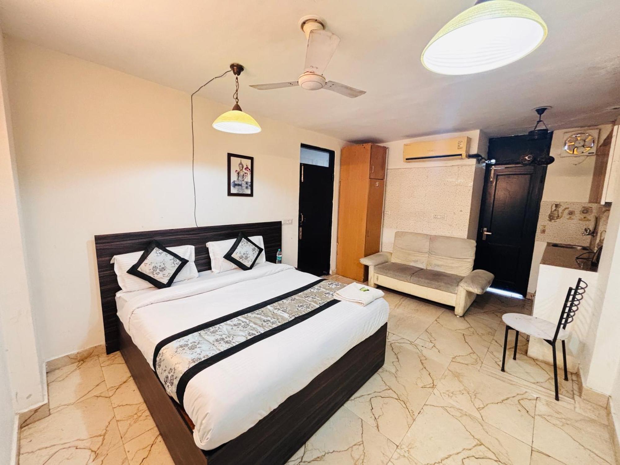 Hauz Khas Villa Нью-Делі Екстер'єр фото